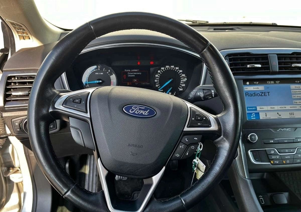 Ford Mondeo cena 75500 przebieg: 115500, rok produkcji 2019 z Wasilków małe 497